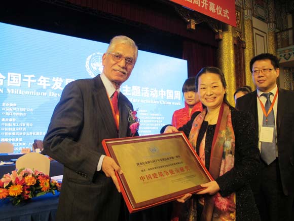 �yͨ��˾��I(l��ng)(li��n)�χ�(gu��)ǧ��l(f��)չ�Ї�(gu��)������(ji��)��ؕ�I(xi��n)��(ji��ng)�F(xi��n)��(ch��ng)��